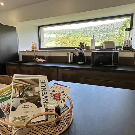 Domaine De Verteilhac Le Jardin De Clemence, 6 Personnes Piscine Chauffee *